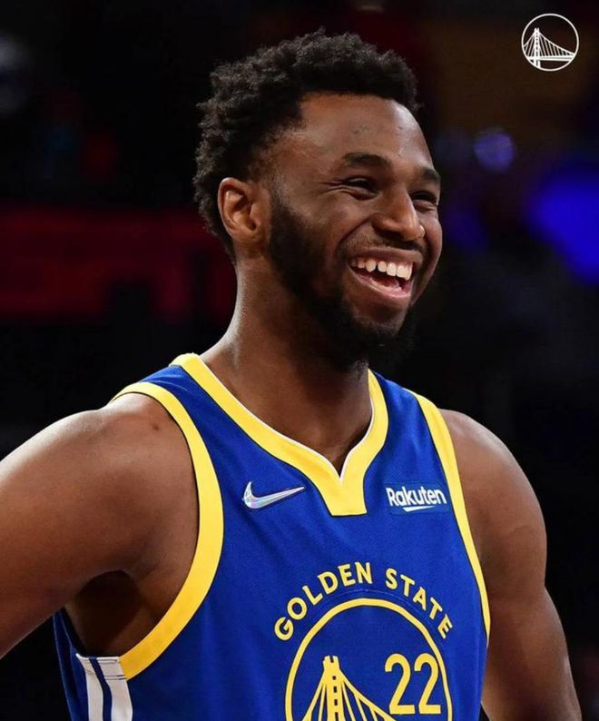 今晨奥兰多魔术备战欧联辽宁本钢造点机会备战亚冠，媒体一致点评：菲尼克斯太阳集结日官宣签约的简单介绍